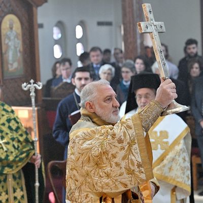 Homily by His Eminence Archbishop Elpidophoros of America At the Divine Liturgy – Veneration of the Cross